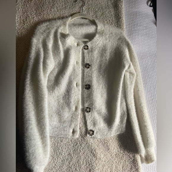 warm fuzzy cardigan - Picture 1 of 1